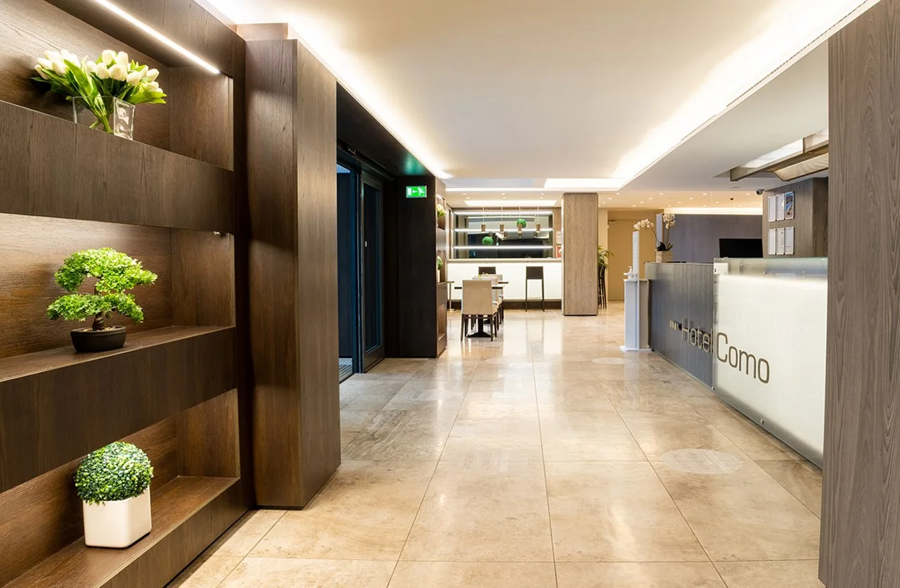 Hotel comolake como reception