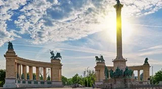 slider-summer-budapest